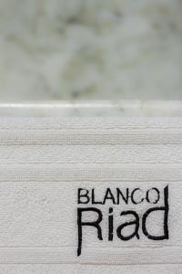 Hotel Blanco Riad