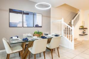 Sunnyside Up - Luxurious Townhome wprivate pool