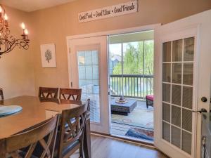 3H Canterbury Court villa