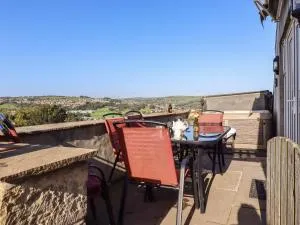 The Old Piggery - Ingrow