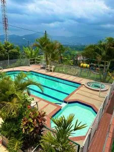 Eco Hotel La Selecta Pereira - 圣罗莎德卡瓦尔