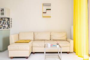 Mondrian Cracow - 2 Bedroom Apartment for Home Office by Renters