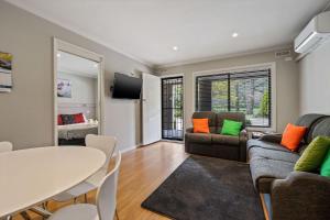 Grevillea Gardens Unit 5