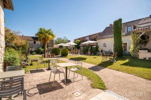 Hotels Le Pigeonnier du Perron, The Originals Relais (Relais du Silence) : photos des chambres