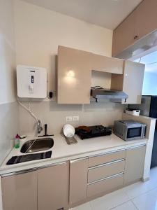 Good Stay Pool view Premium Studio Apartment 206