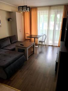 Arlequin Apartments