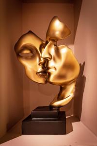 Love hotels ELEGANCE & SPA - chambre d'hotes avec sauna et jacuzzi privatif : photos des chambres