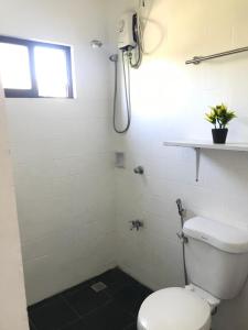 Vargas Apartelle