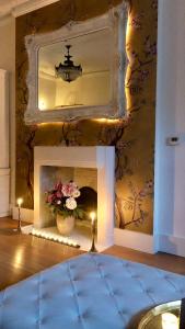 Notting Hill: Stunning, bright beautiful Flat. W10