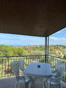 The Sea View House of Xenia and Panos by MPS