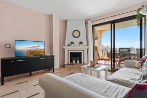 Zeus Apt Riviera del Sol by Costarentals - Ref 221