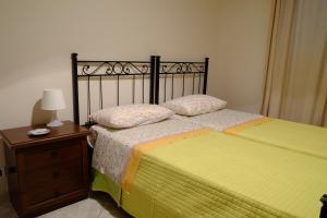 Twin Room with Shared Bathroom room in B&B Villa Lidia - La Maestra del Borgo