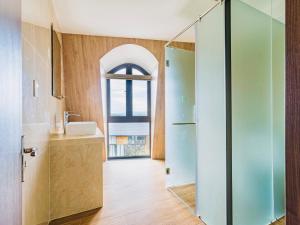 Căn Hộ 2 Phòng Ngủ (Two-Bedroom Apartment)