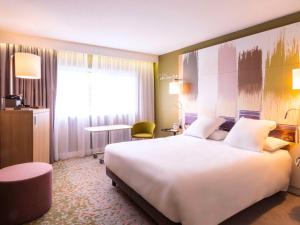 Hotels Mercure Reims Parc Des Expositions : photos des chambres