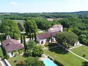 B&B / Chambres d'hotes DOMAINE DE TREILLES : photos des chambres