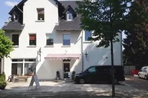 Zum Fuchsbau - Schöneiche bei Berlin - Schöneiche