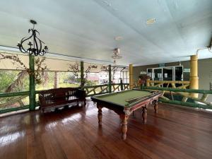 Lakefront Tree Escape in Buriram, Thailand