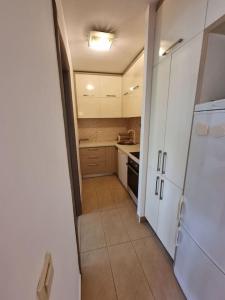 Cozy Central Apartment next to Bus and Train Station