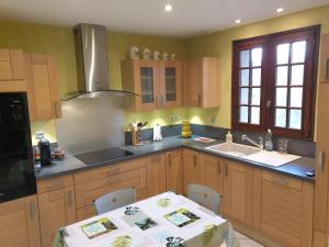 Maisons de vacances Jolie maison de vacances : photos des chambres