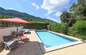 Maisons de vacances Stunning Home In Maubec With 3 Bedrooms, Wifi And Outdoor Swimming Pool : photos des chambres