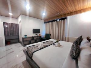 Namdul Boutique