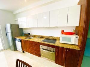 Suite La Playita - Cerca de 5ta Av y Playa