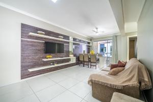 052 - Ótimo Custo a 350m da Praia de Bombas