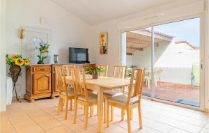 Maisons de vacances Amazing home in La Faute sur Mer with 3 Bedrooms and WiFi : photos des chambres