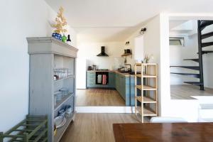 100b - VILLA Ginestra, ampia Terrazza 120m2 vista mare, 3 camere da letto