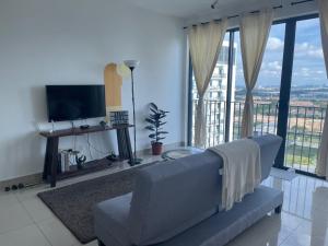 Horizon Suite at Trefoil Setia Alam