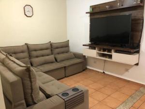 Chácara Paraiso Mion Pé na água