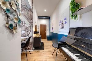 Guido Monaco Apartment by Mamo Florence