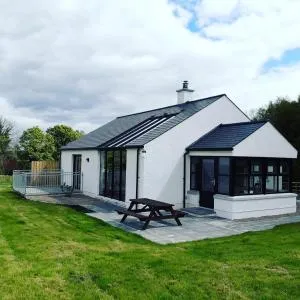 Lakeview Lodge Four Bedroom House - Lisnaskea