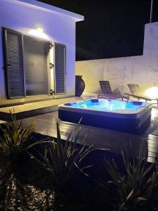 Ek Ornelakis, Luxury Country House with Jacuzzi
