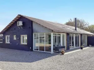 Four-Bedroom Holiday home in Vinderup 2 - Struer