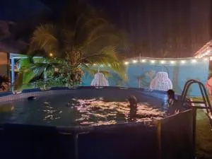 Hone sweet Hone (Piscine) - Hone Creek