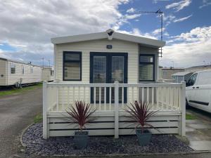 Lyons Robin Hood SEASCAPE