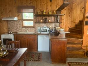 WOODEN IN WOODS