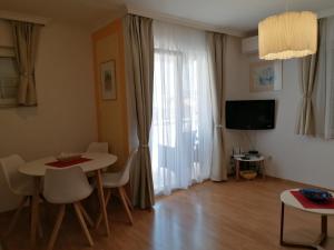 Apartman SARA GALILEO BLIZU PLAZE