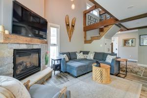 Golf, Hike & Swim: Gem < 1 Mi to Sugarbush Resort