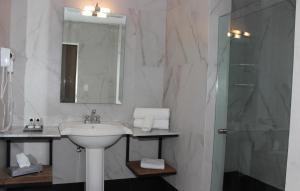 Hotel Plaza Revolución