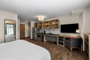 Studio King Suite with Roll In Shower - Mobility Accessible room in Candlewood Suites Layton - Salt Lake City By IHG