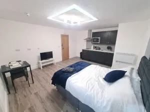 Homestay by BIC Legends 1 - Batley Carr