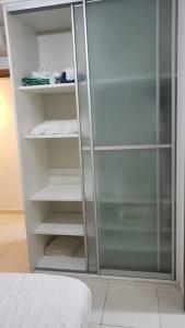 Apartamento em Riviera, 400 metros da praia!