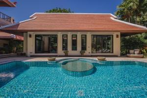 Solas Pool Villa Grand Villa With Private Pool