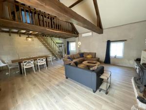 Maisons de vacances Gite Manthelan, 3 pieces, 6 personnes - FR-1-381-534 : photos des chambres