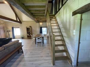 Maisons de vacances Gite Manthelan, 3 pieces, 6 personnes - FR-1-381-534 : photos des chambres