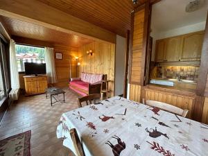 Appartement 1 ch - Ski au pied, parking, WiFi, animaux admis - FR-1-437-107