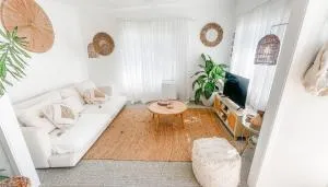 Beach Bungalow Yeppoon - Byfield