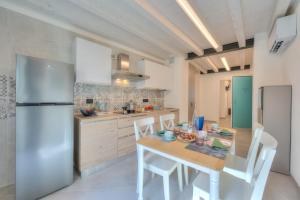 Ulivo Apt - Palazzo Palermo 1817 - Happy Rentals